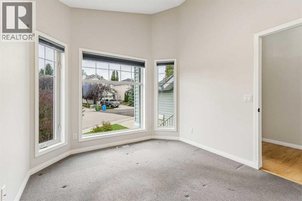 134 Valley Glen Heights NW, Calgary, Alberta  T3B 5S8 - Photo 5 - A2347954