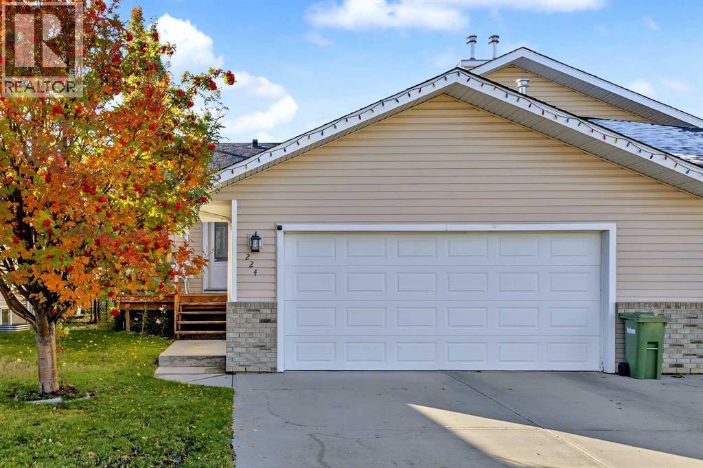 224 Hillvale Crescent