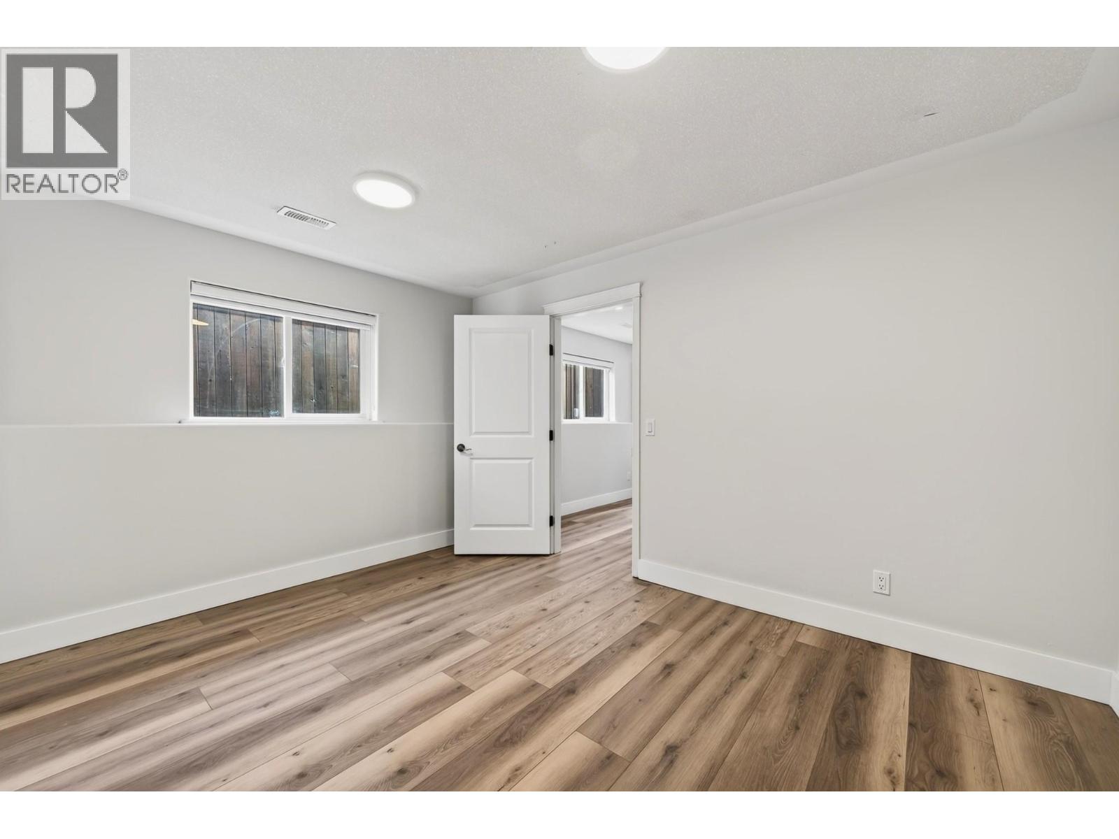 2620 Briarwood Avenue, Kamloops, British Columbia  V2B 8P7 - Photo 30 - 10403474