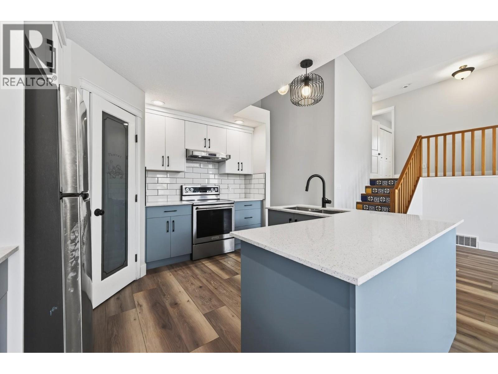 2620 Briarwood Avenue, Kamloops, British Columbia  V2B 8P7 - Photo 8 - 10403474