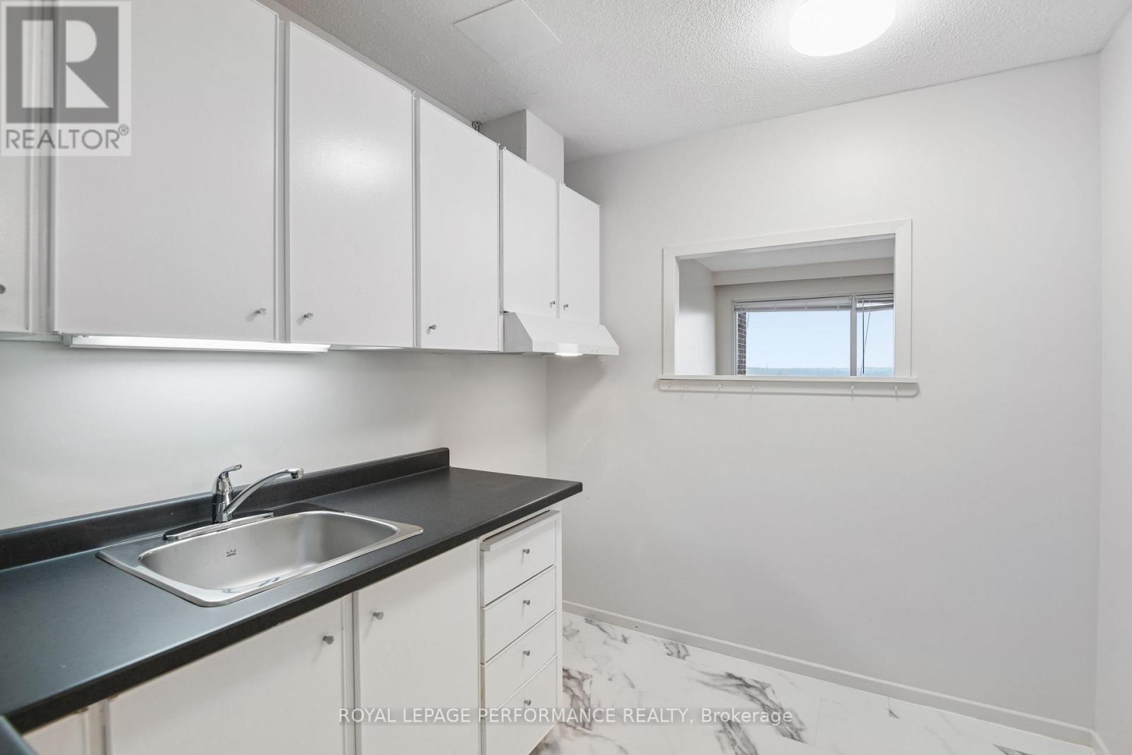 805 - 20 Chesterton Drive, Ottawa, Ontario  K2E 6Z7 - Photo 15 - X14033170