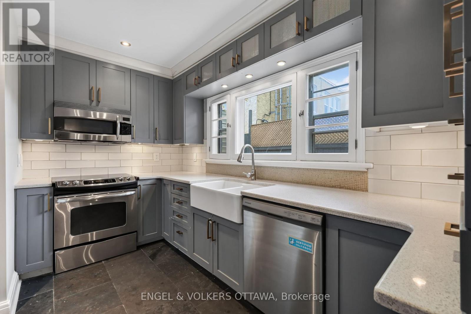 139 Renfrew Avenue, Ottawa, Ontario  K1S 1Z7 - Photo 11 - X14033256