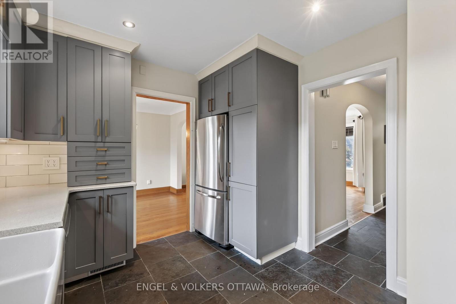 139 Renfrew Avenue, Ottawa, Ontario  K1S 1Z7 - Photo 14 - X14033256