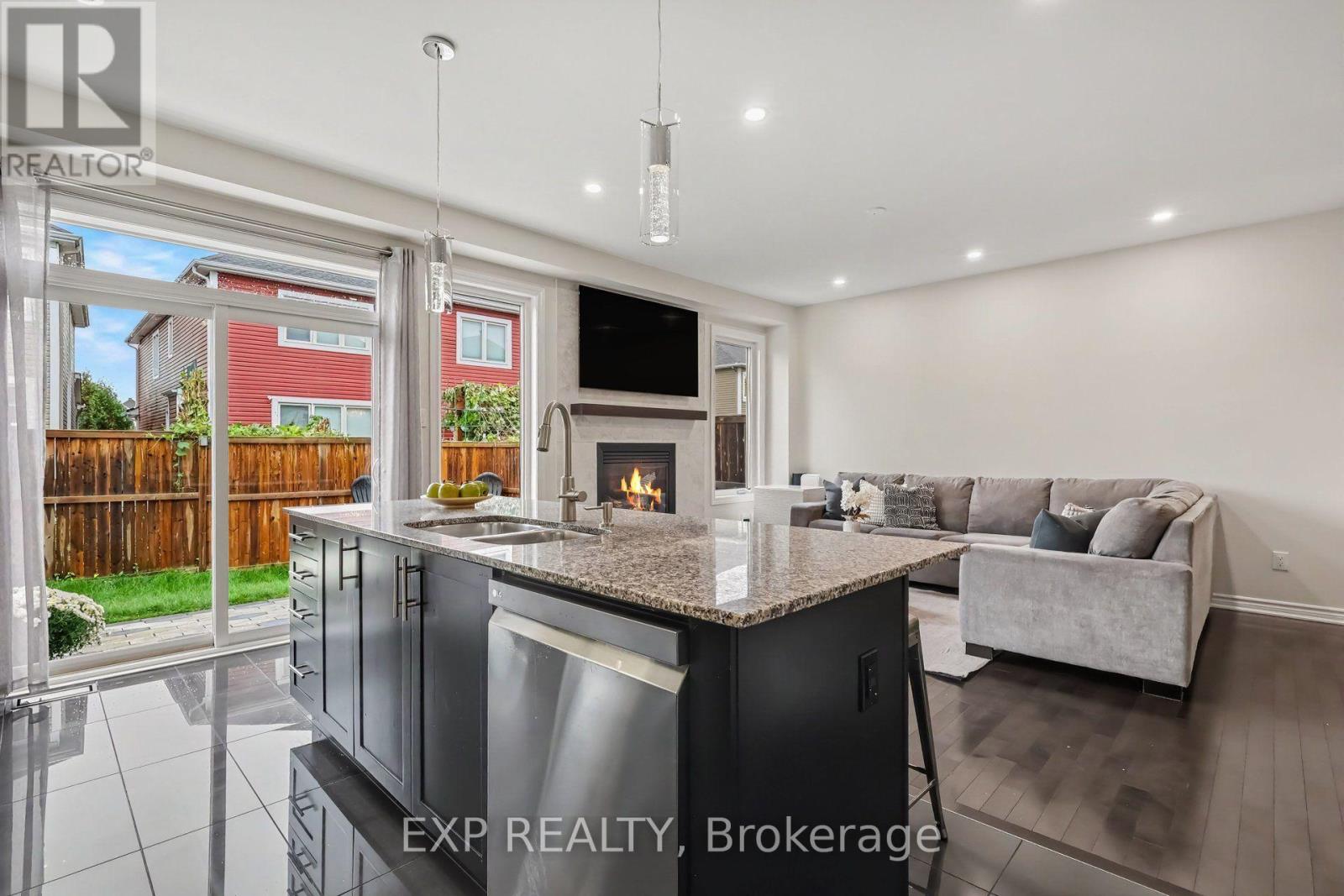 127 Switch Grass Crescent, Ottawa, Ontario  K2J 5Z3 - Photo 11 - X14033300