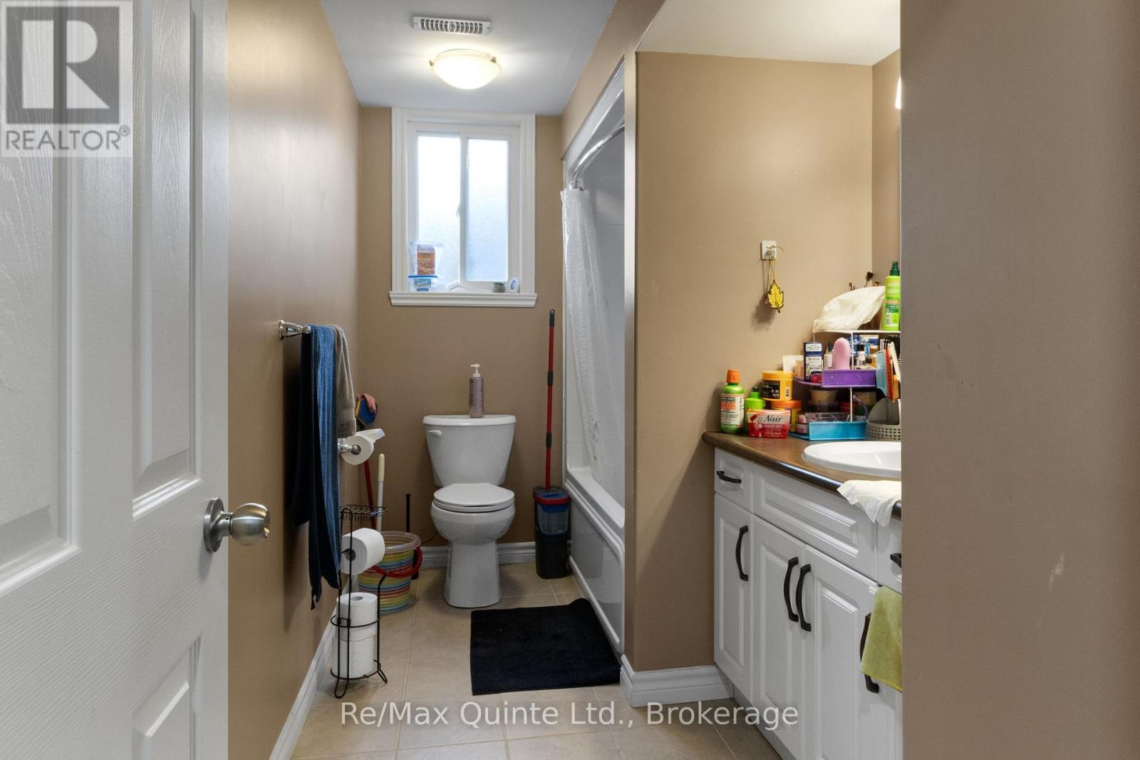 B - 110 Greenhill Lane, Belleville, Ontario  K8N 0C7 - Photo 15 - X14033130