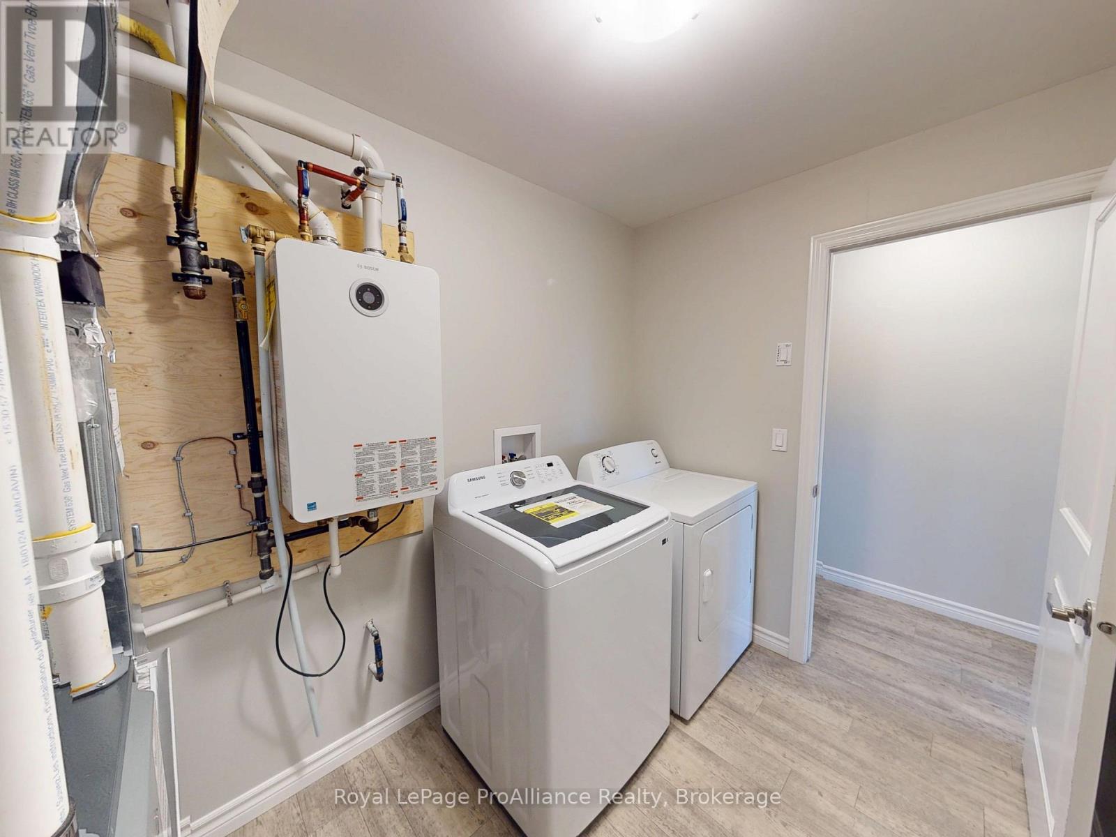 70 Ridgeway Place, Belleville, Ontario  K8P 0E6 - Photo 19 - X14033298