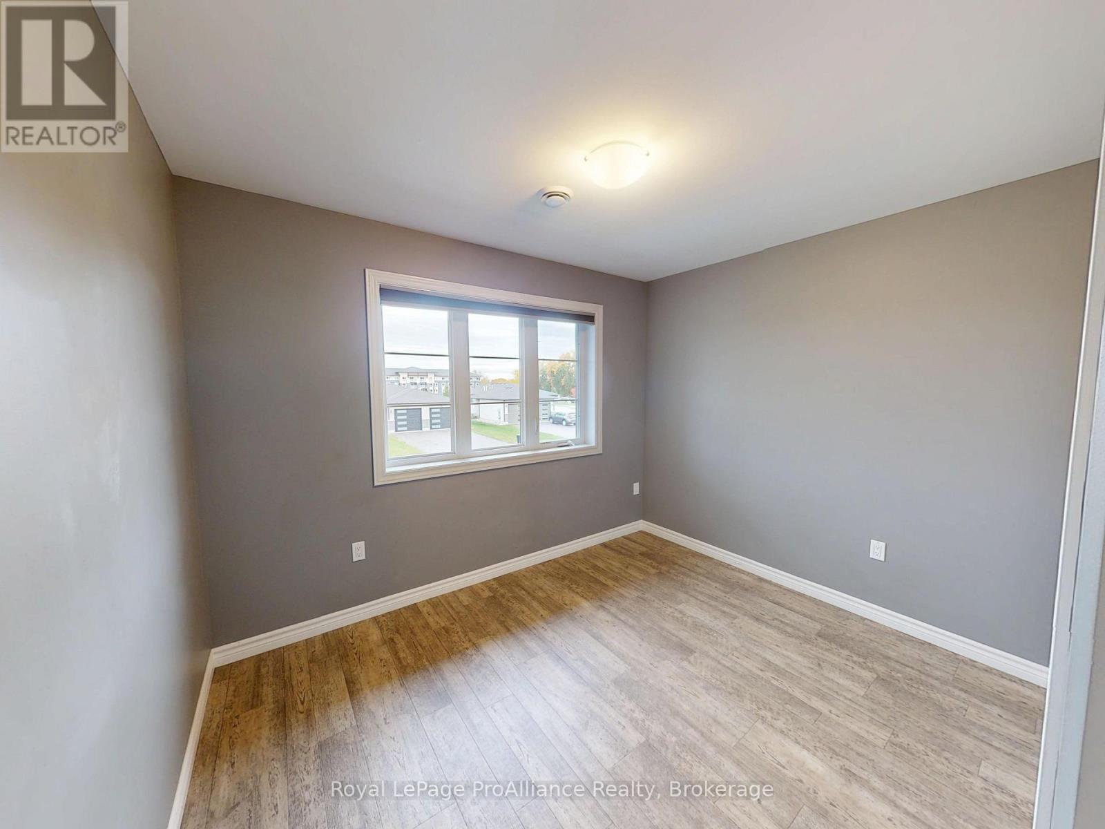 70 Ridgeway Place, Belleville, Ontario  K8P 0E6 - Photo 20 - X14033298