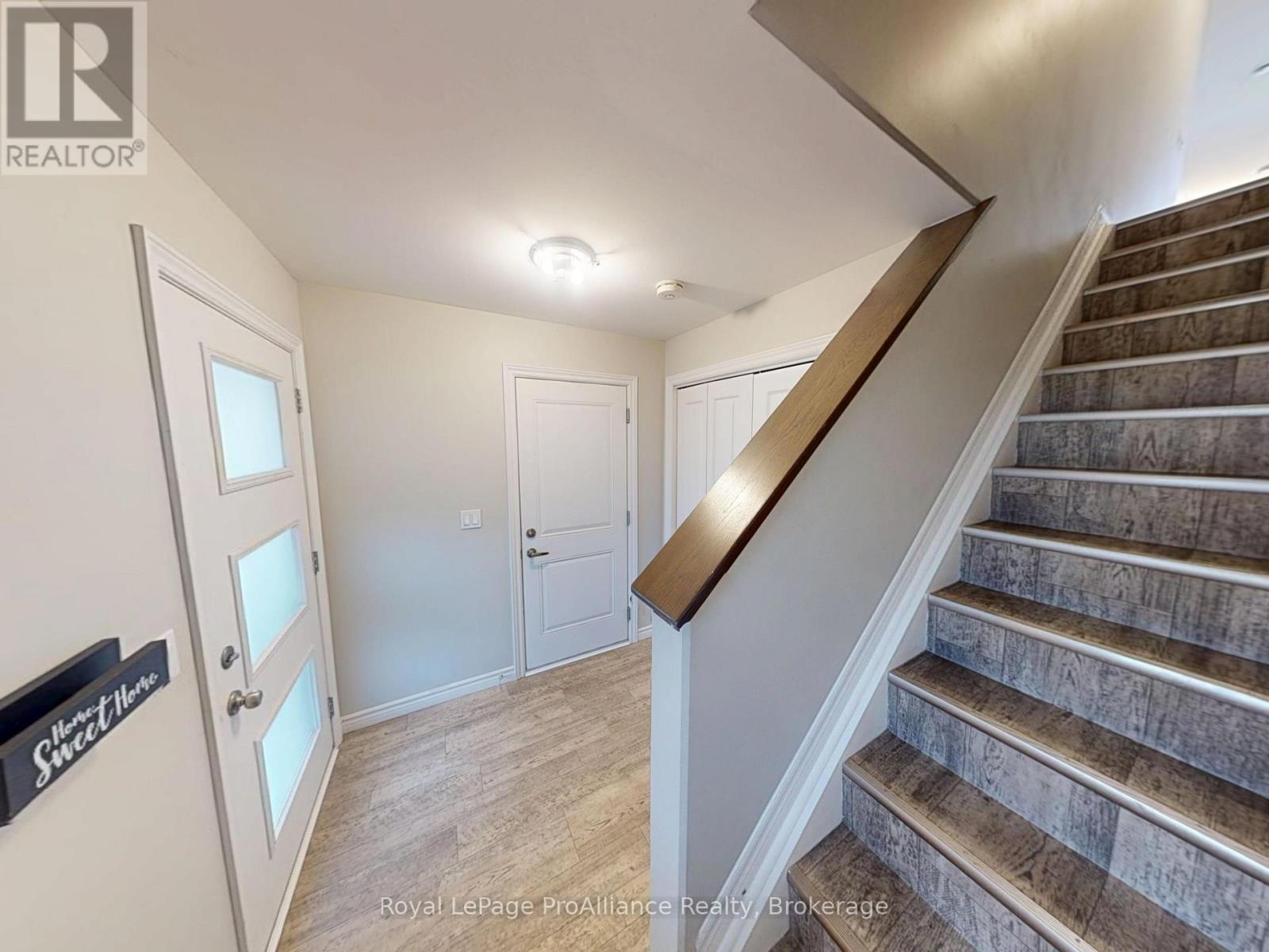70 Ridgeway Place, Belleville, Ontario  K8P 0E6 - Photo 7 - X14033298