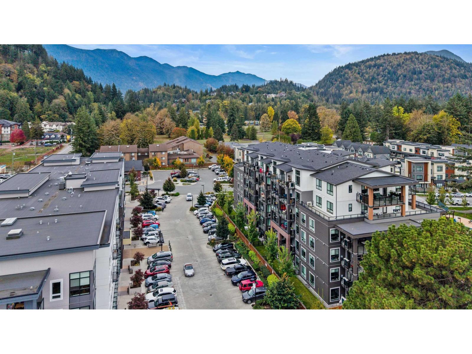 307 45511 CAMPUS DRIVE|Garrison Crossing