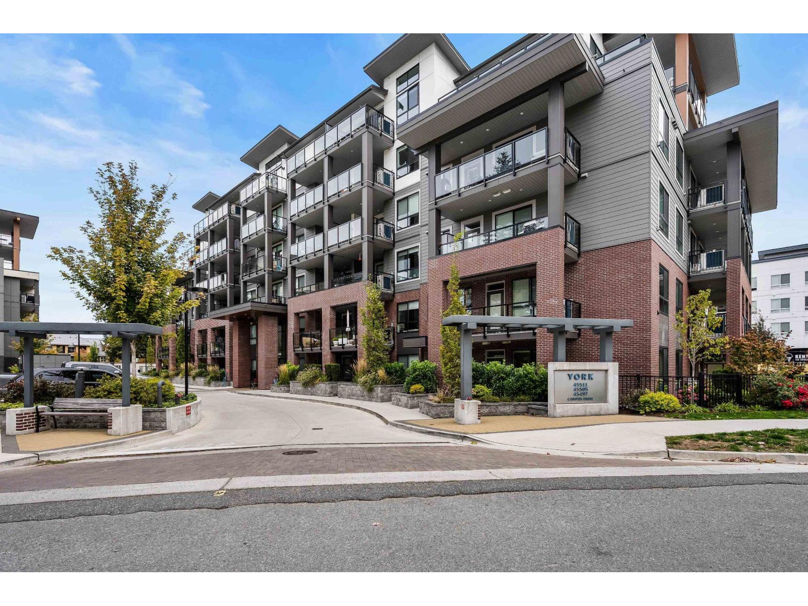 307 45511 CAMPUS DRIVE|Garrison Crossing