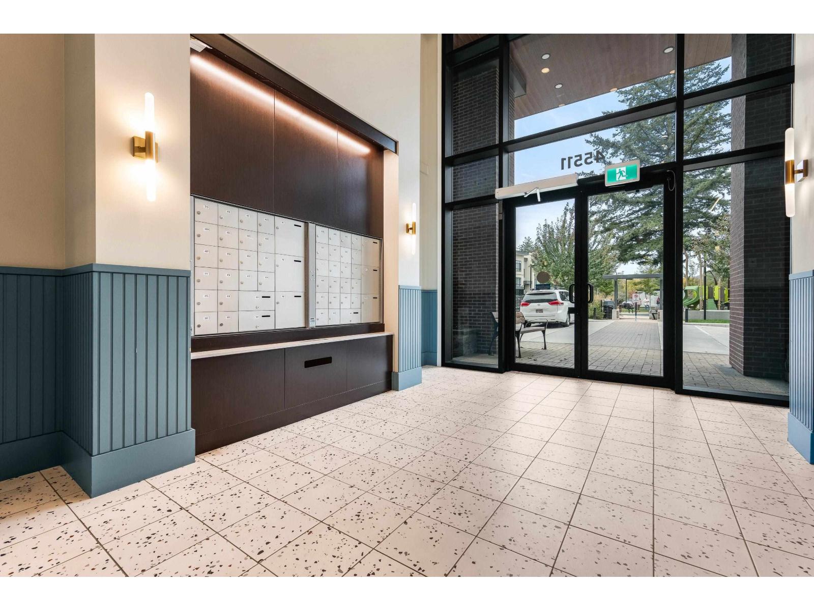 307 45511 CAMPUS DRIVE|Garrison Crossing