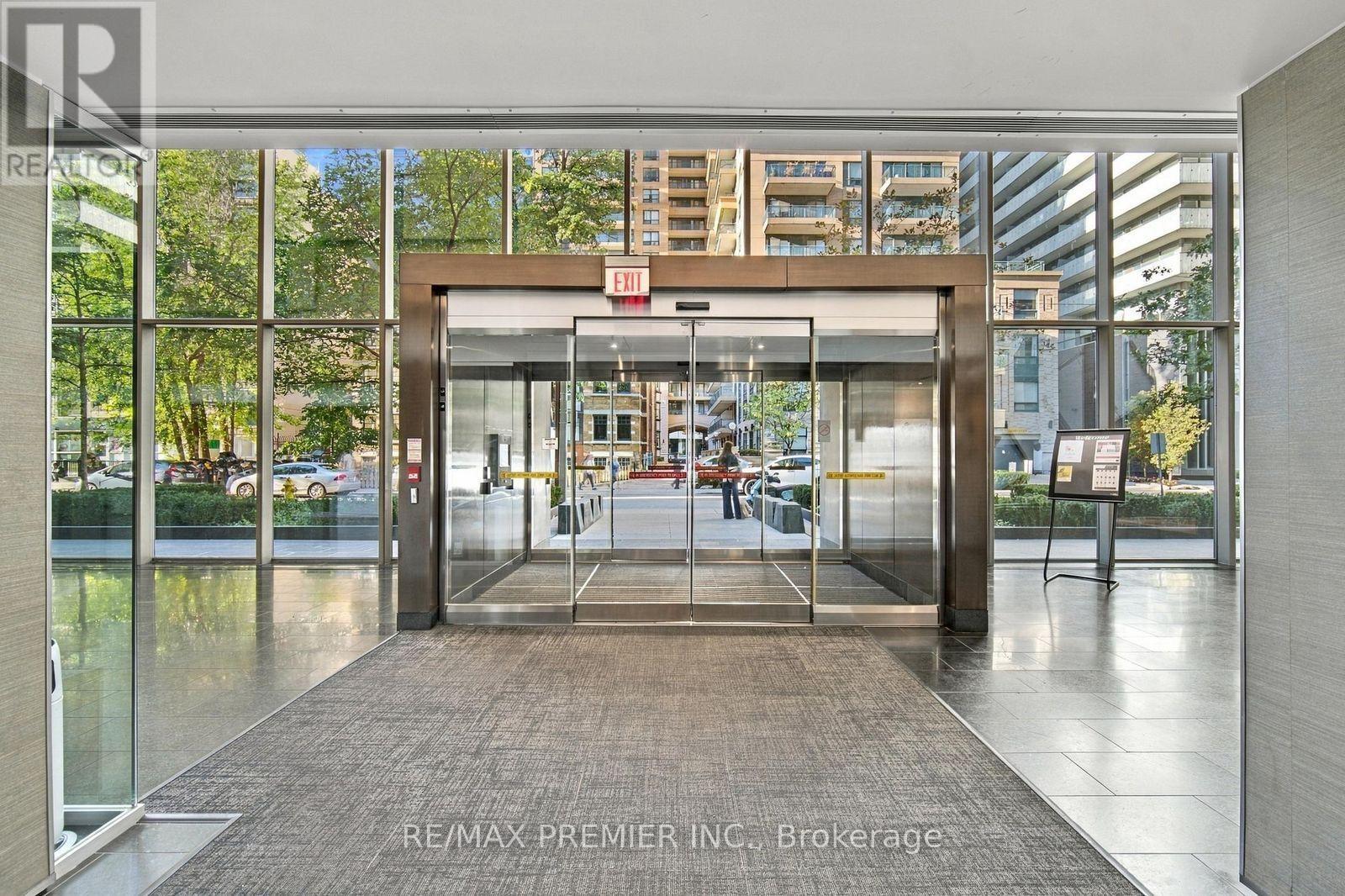 1405 - 33 Charles Street, Toronto, Ontario  M4Y 0A2 - Photo 4 - C14033040