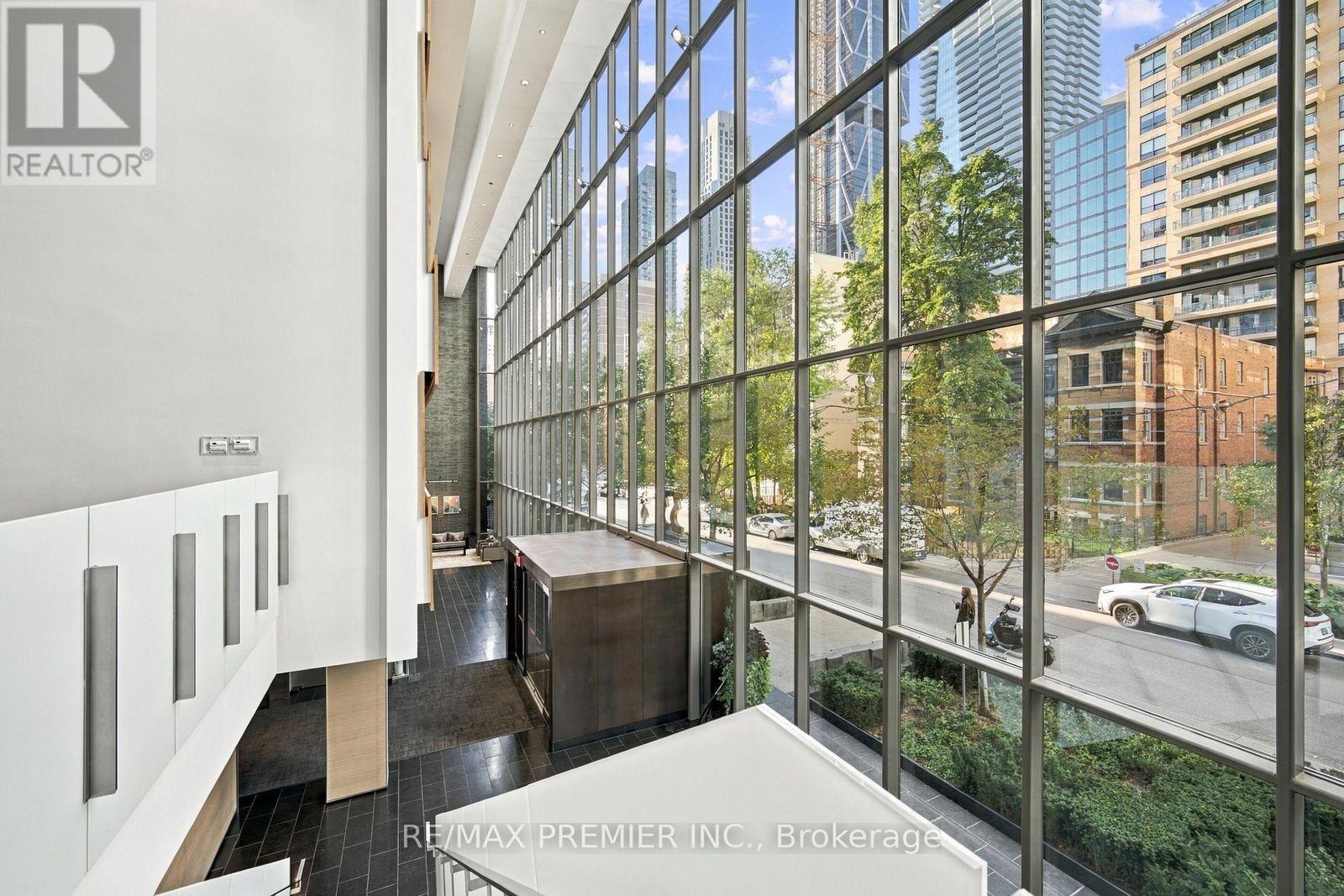 1405 - 33 Charles Street, Toronto, Ontario  M4Y 0A2 - Photo 5 - C14033040