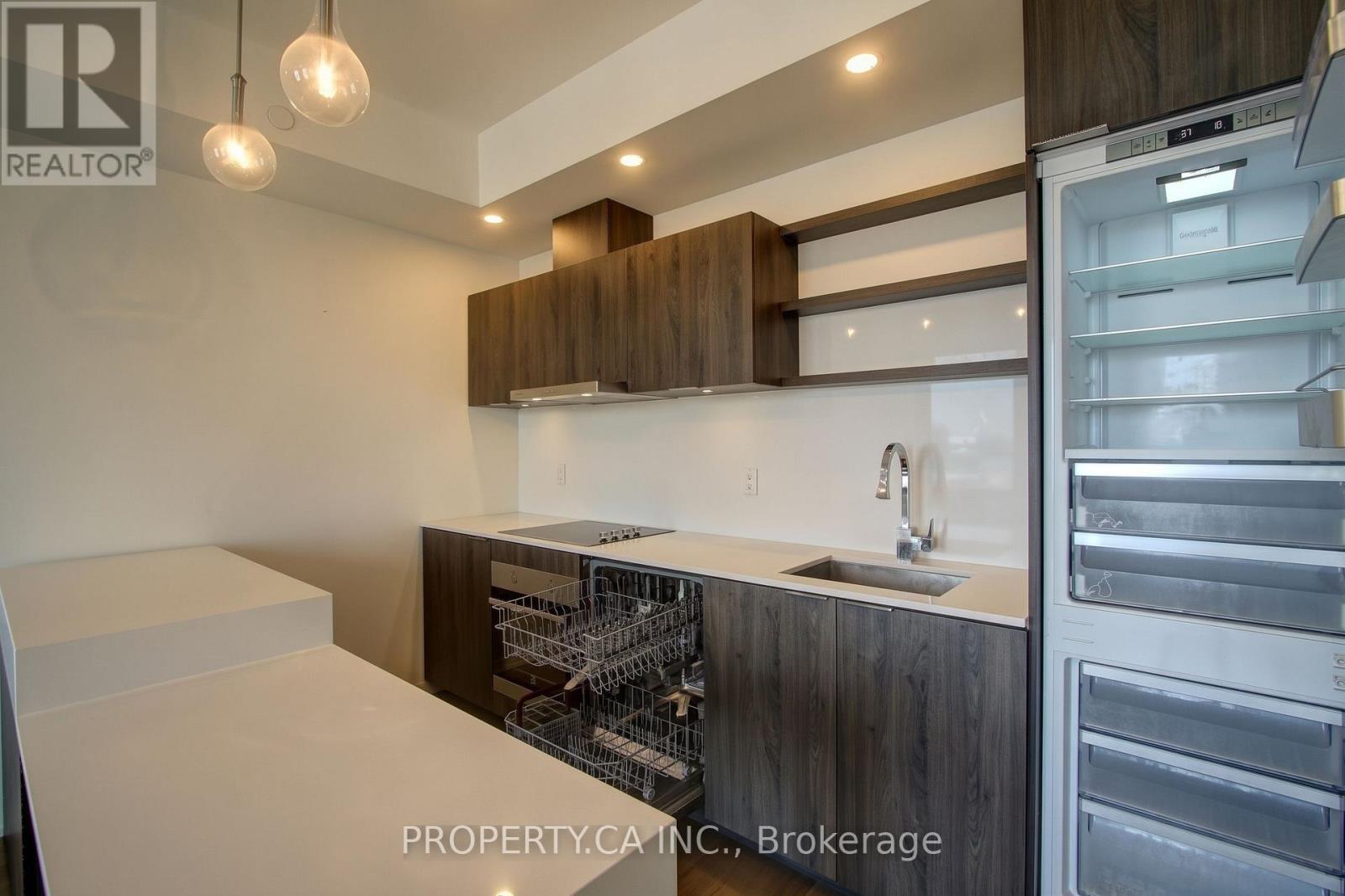 716 - 12 Bonnycastle Street, Toronto, Ontario  M5A 3Y4 - Photo 6 - C14033084