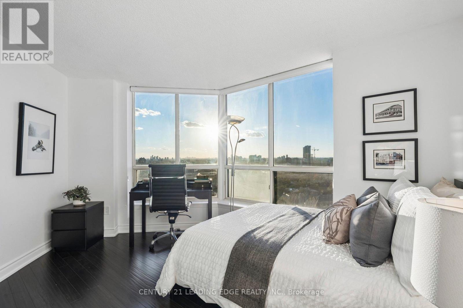 2214 - 44 St Joseph Street, Toronto, Ontario  M4Y 2W4 - Photo 30 - C14033124