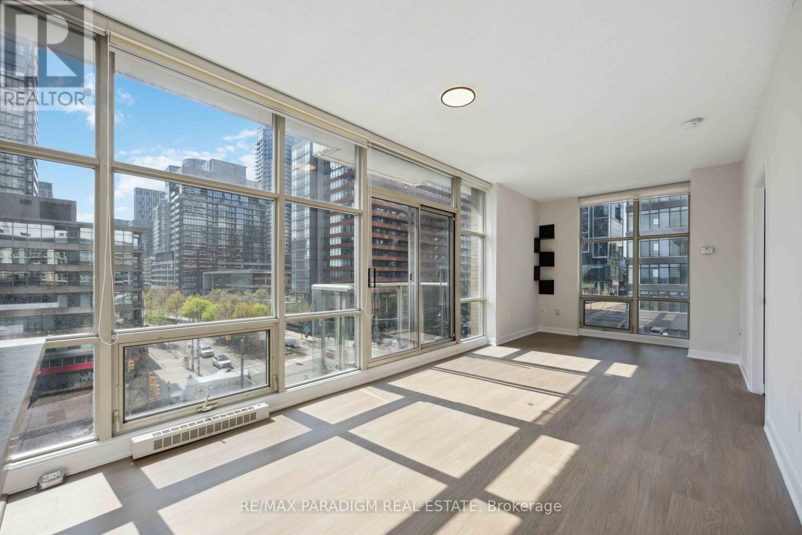 611 - 9 Spadina Avenue, Toronto, Ontario  M5V 3M5 - Photo 13 - C14033144