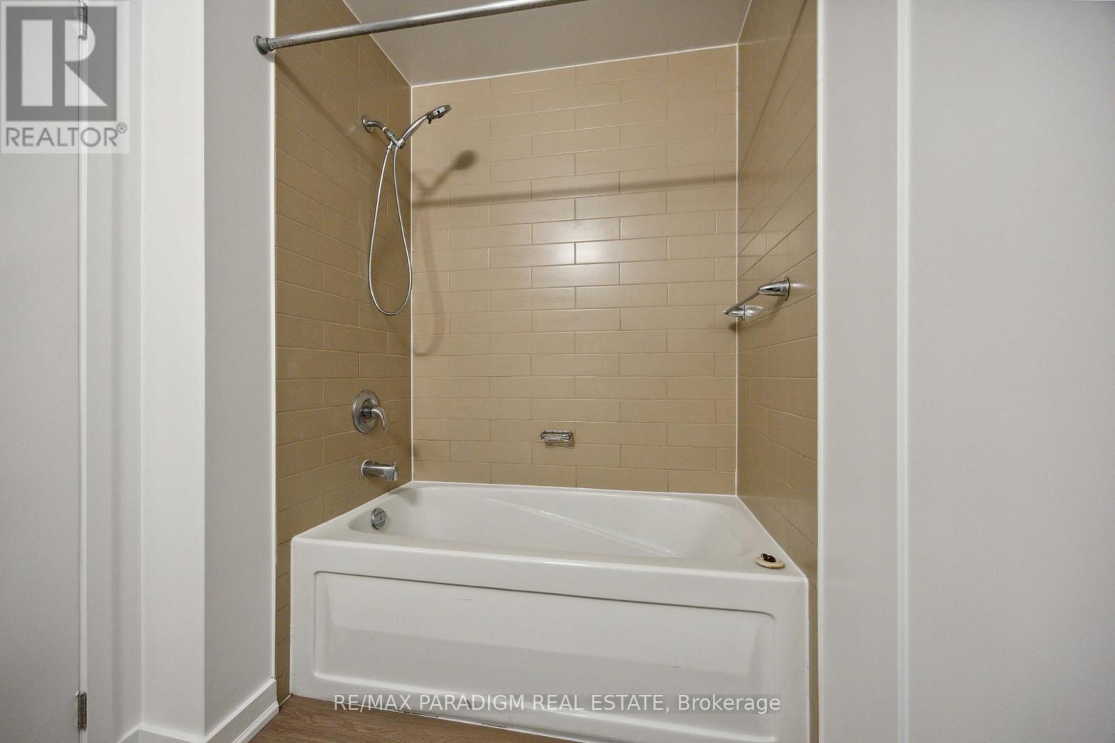 611 - 9 Spadina Avenue, Toronto, Ontario  M5V 3M5 - Photo 27 - C14033144
