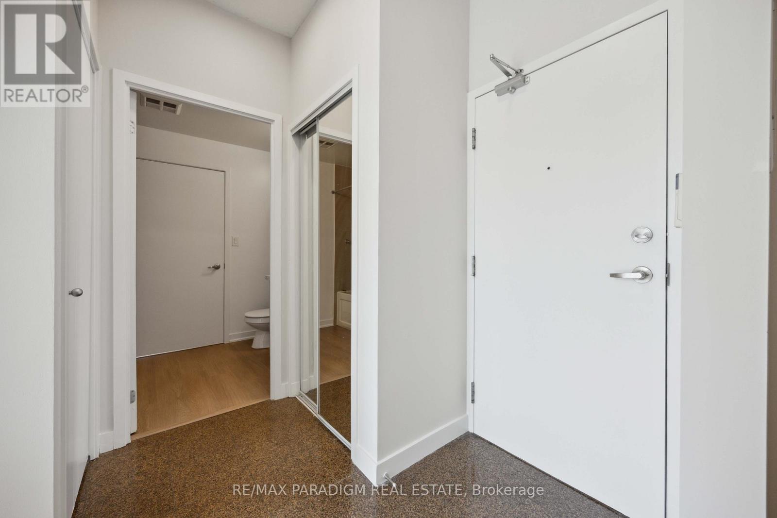 611 - 9 Spadina Avenue, Toronto, Ontario  M5V 3M5 - Photo 5 - C14033144