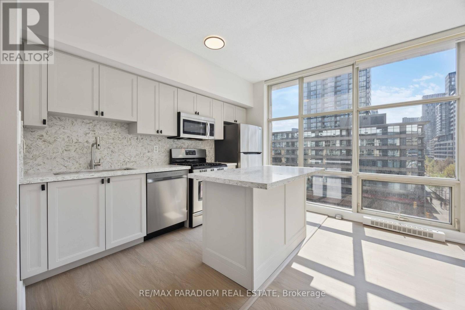 611 - 9 Spadina Avenue, Toronto, Ontario  M5V 3M5 - Photo 6 - C14033144