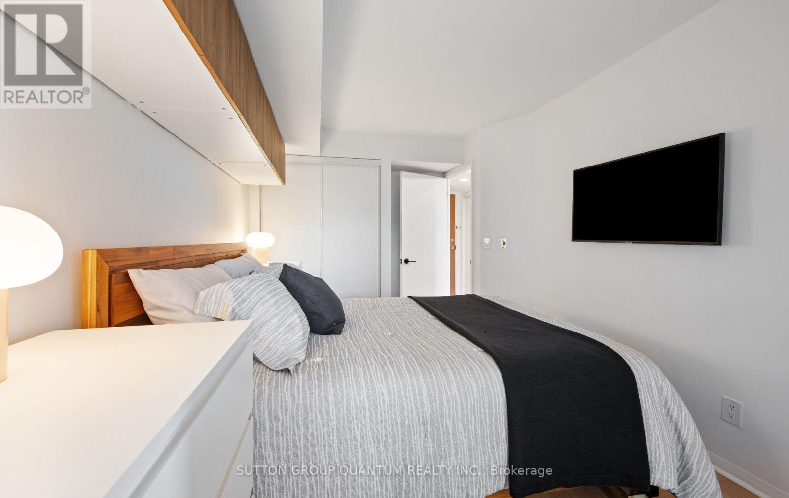 1110 - 219 Fort York Boulevard, Toronto, Ontario  M5V 1B1 - Photo 17 - C14033198