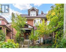 32 THOME CRESCENT, Toronto, Ontario