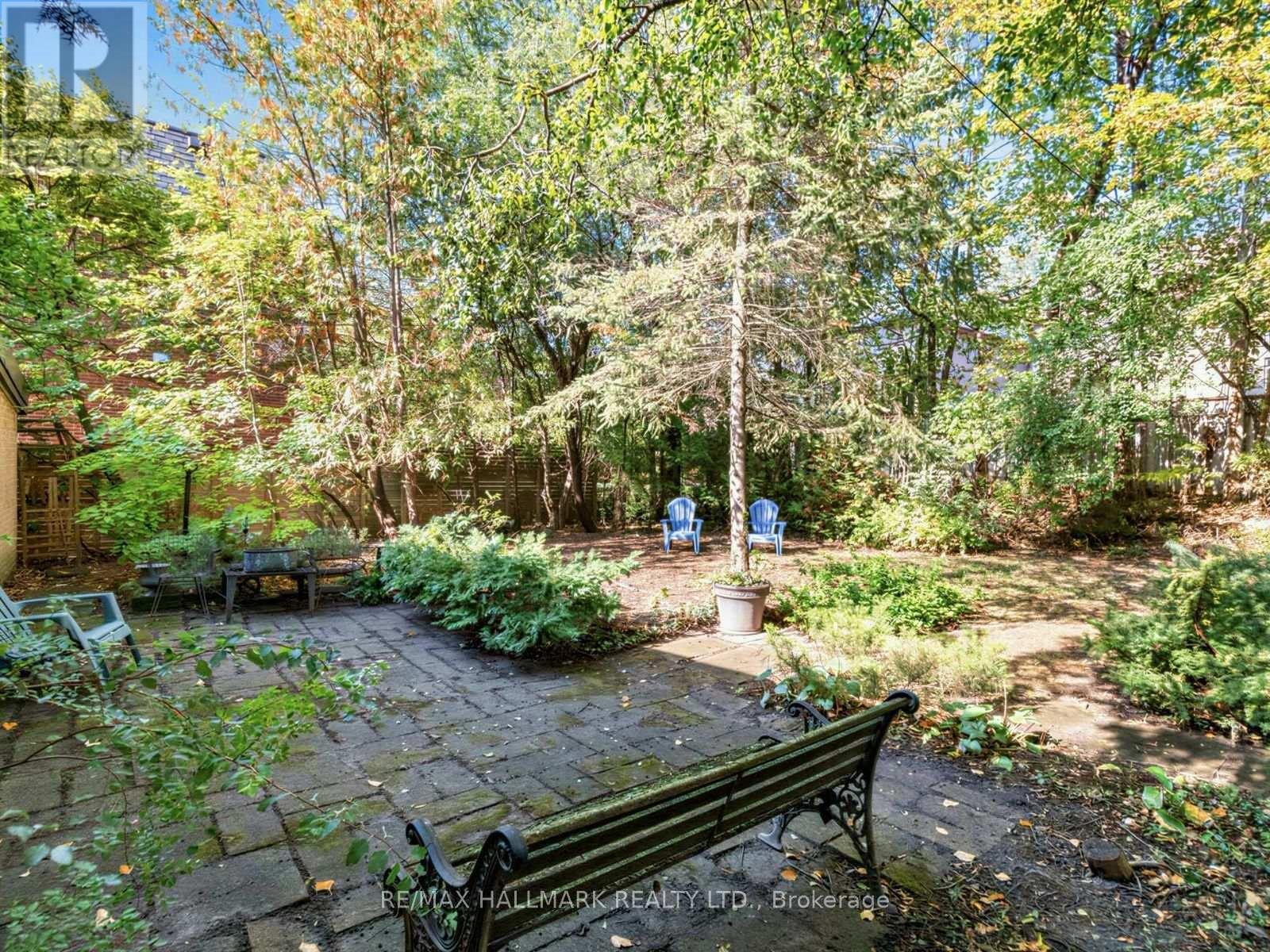 91 Larkfield Drive, Toronto, Ontario  M3B 2H6 - Photo 25 - C14033236