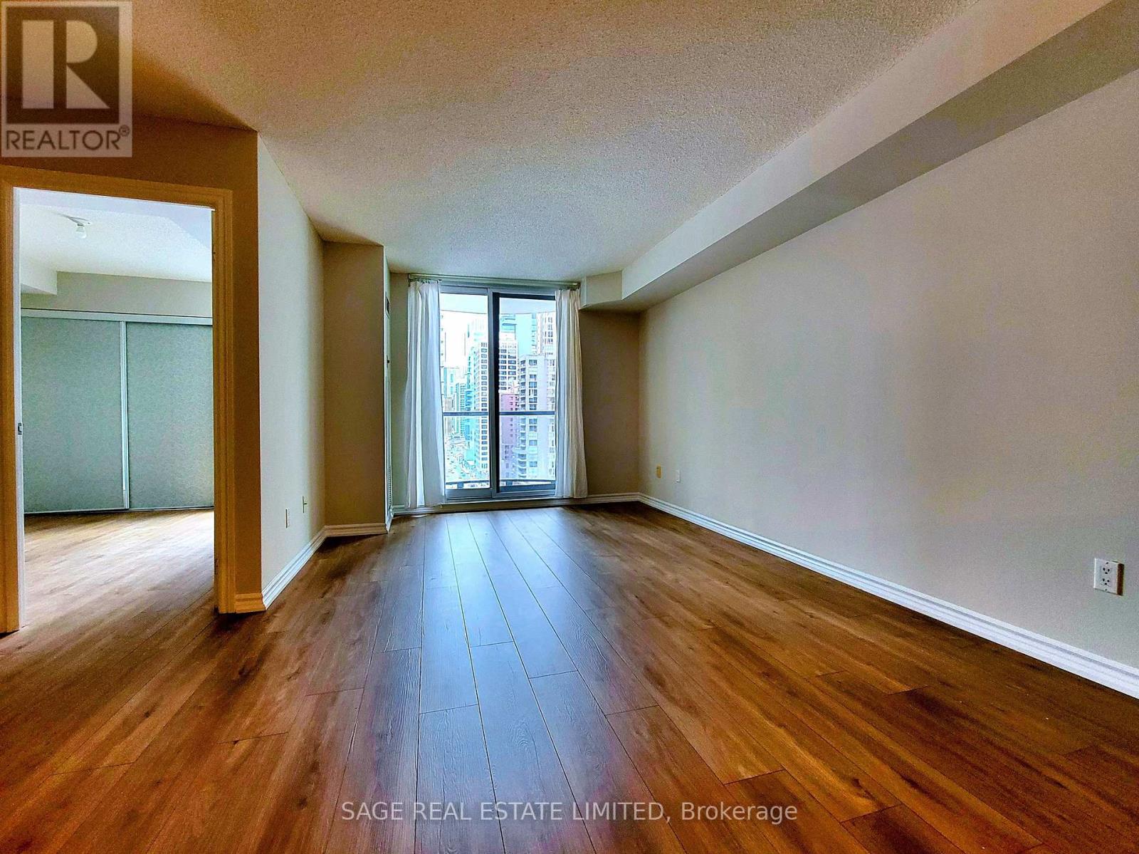 1505 - 801 Bay Street, Toronto, Ontario M5S 1Y9 - Photo 2 - C14033278