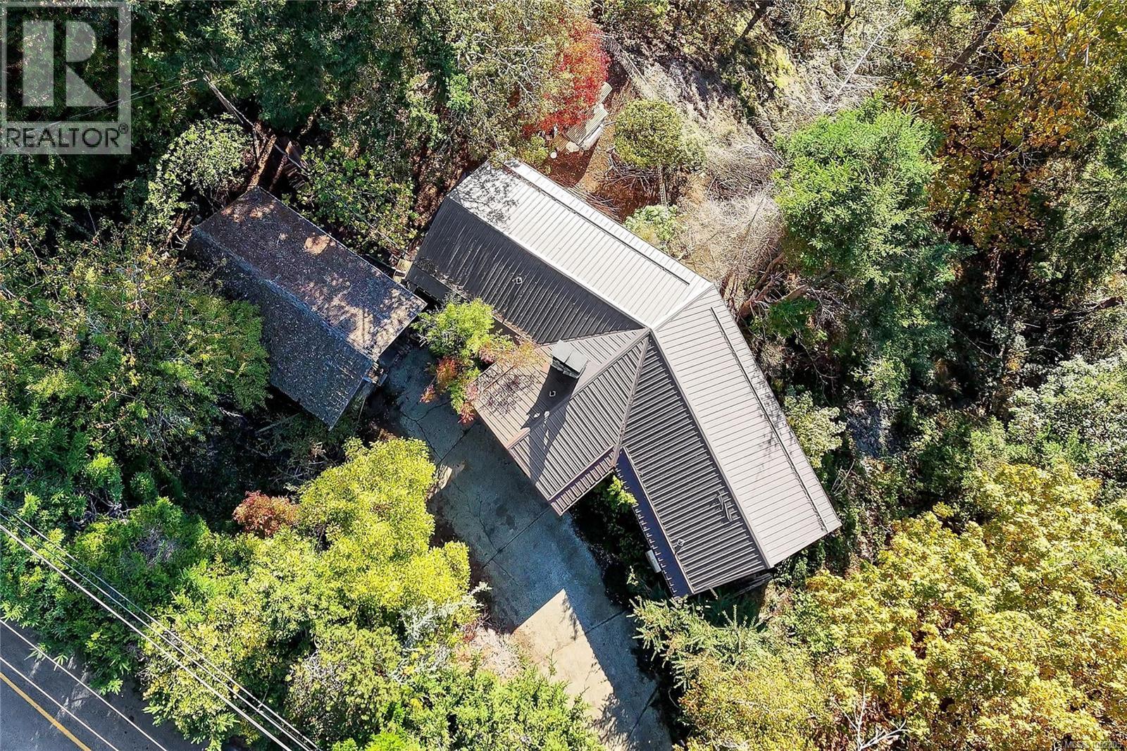 550 Arbutus Ave