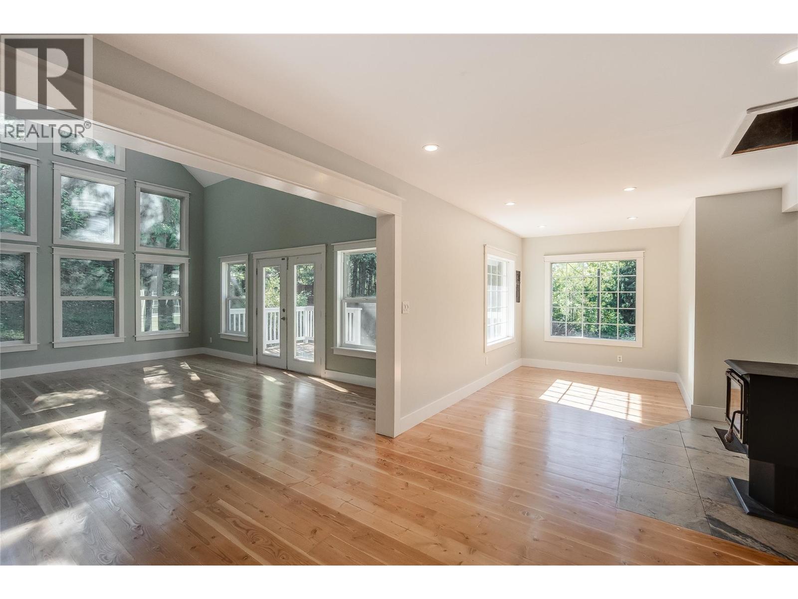 215 Rainbow Ridge Road, Procter, British Columbia  V0G 1V0 - Photo 37 - 10402160
