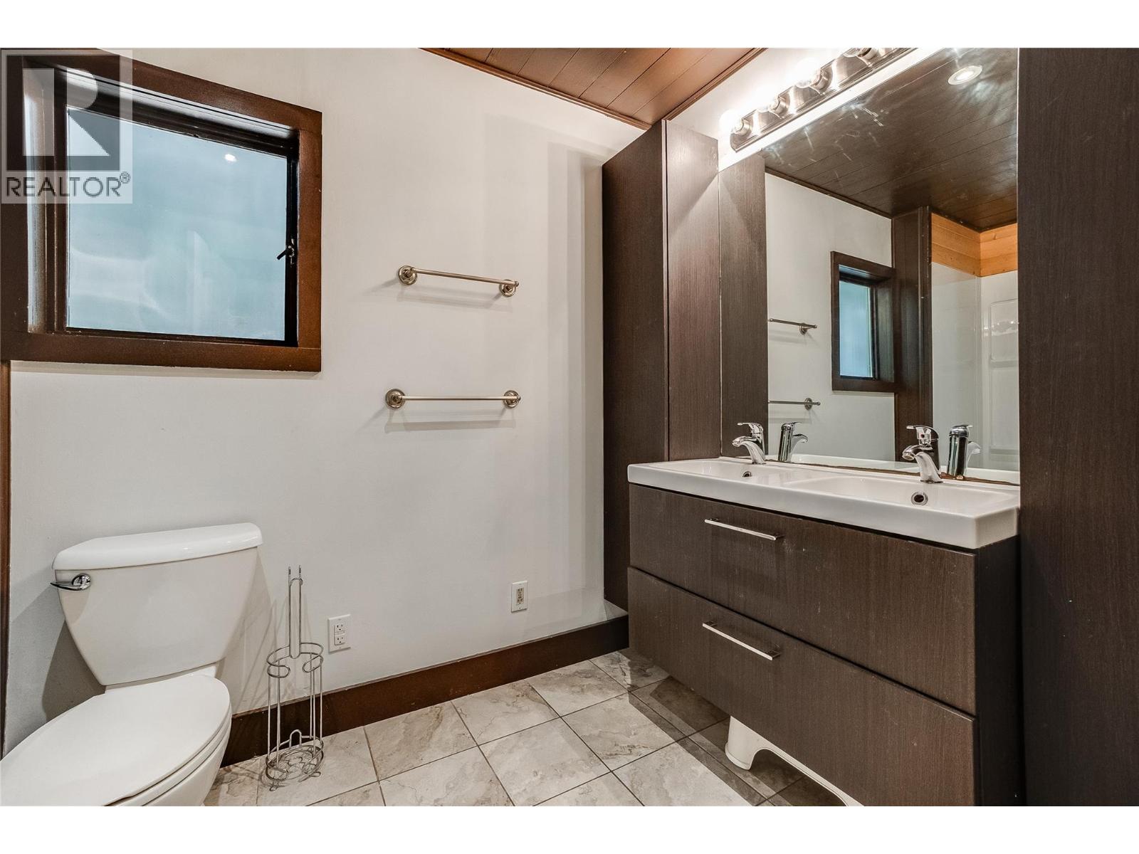 215 Rainbow Ridge Road, Procter, British Columbia  V0G 1V0 - Photo 45 - 10402160