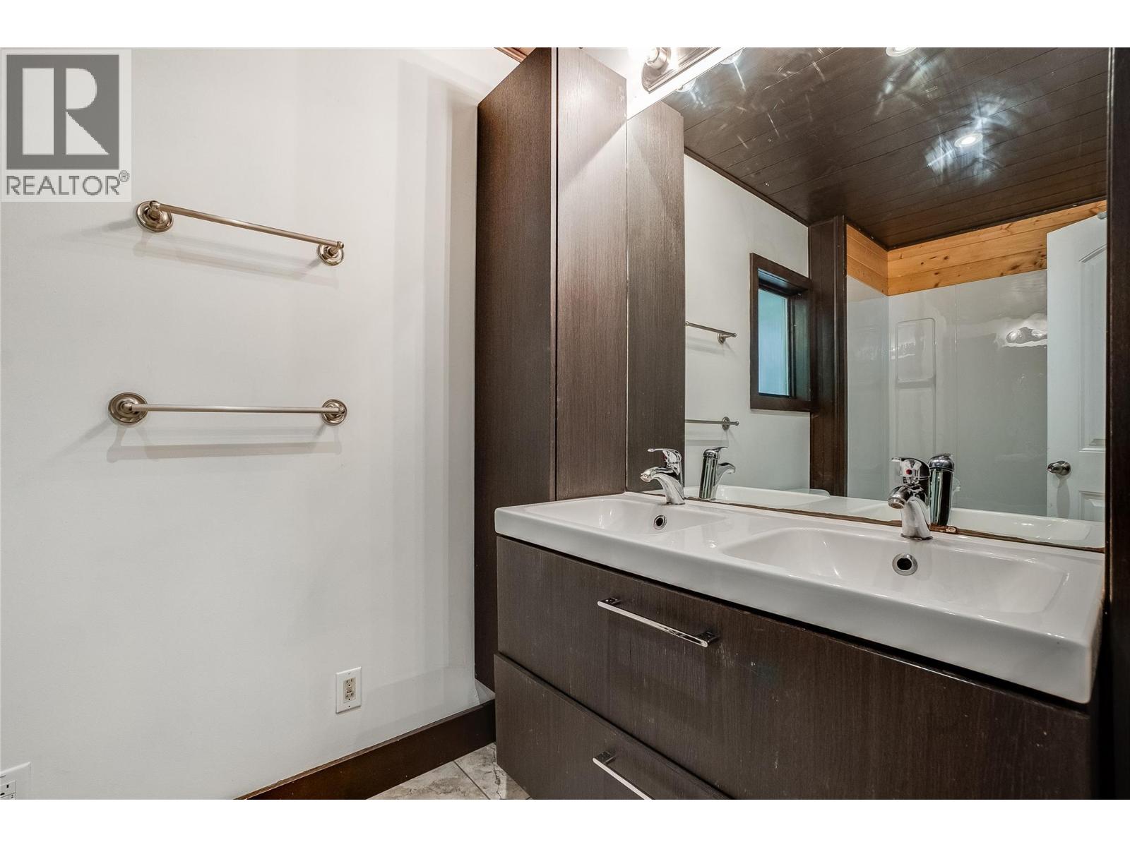 215 Rainbow Ridge Road, Procter, British Columbia  V0G 1V0 - Photo 47 - 10402160