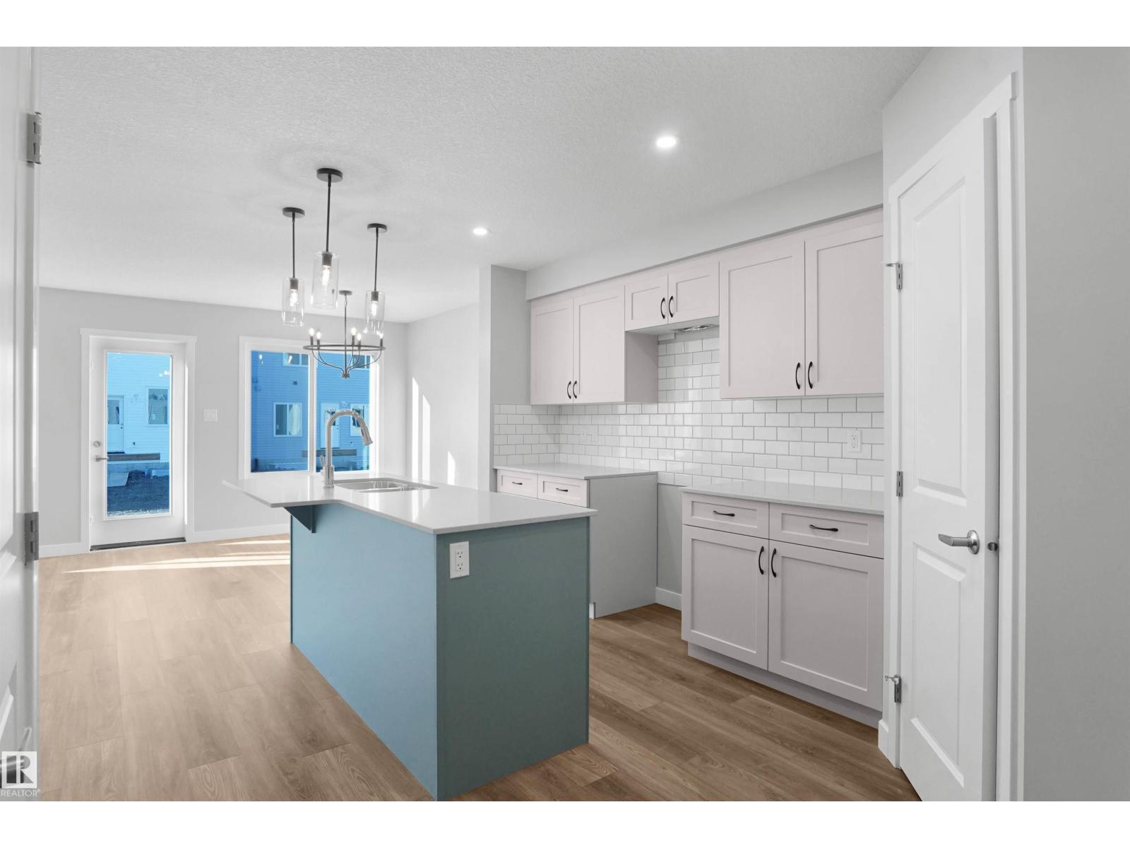 1860 187 ST NW