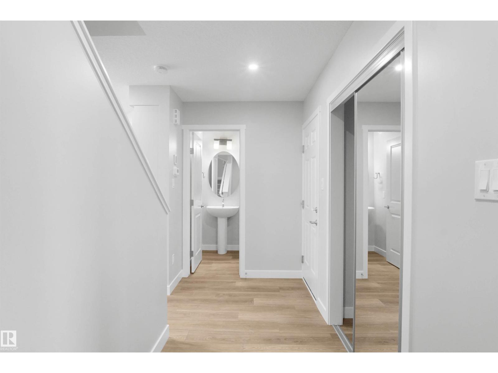 1860 187 ST NW