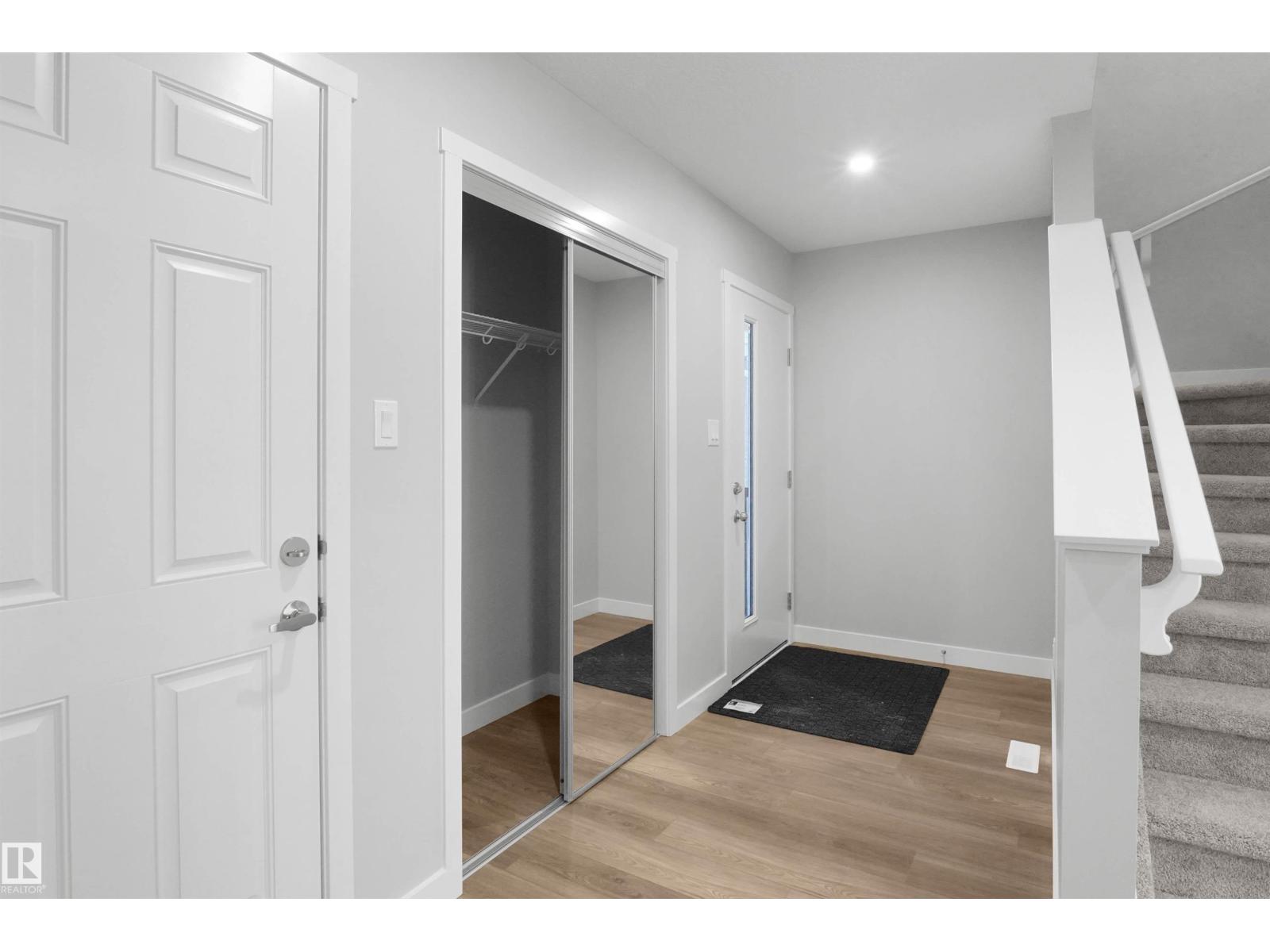 1860 187 ST NW