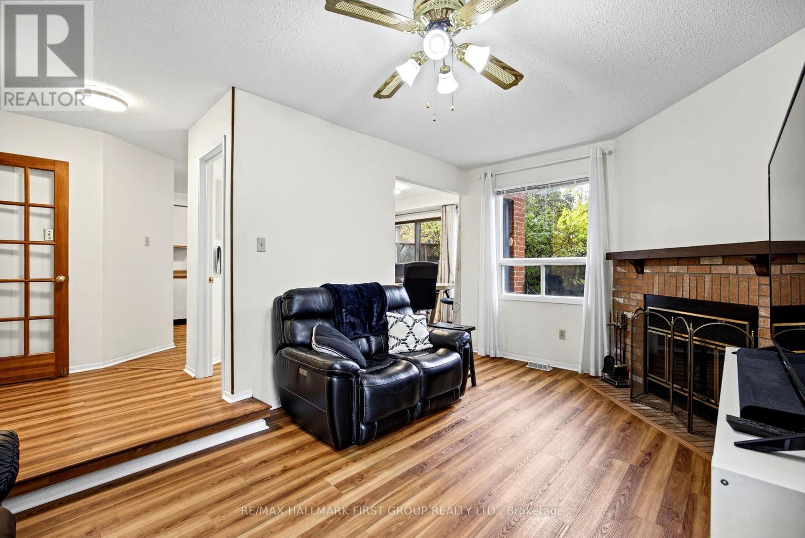 41 Pearce Drive, Ajax, Ontario  L1T 2M6 - Photo 24 - E14033082