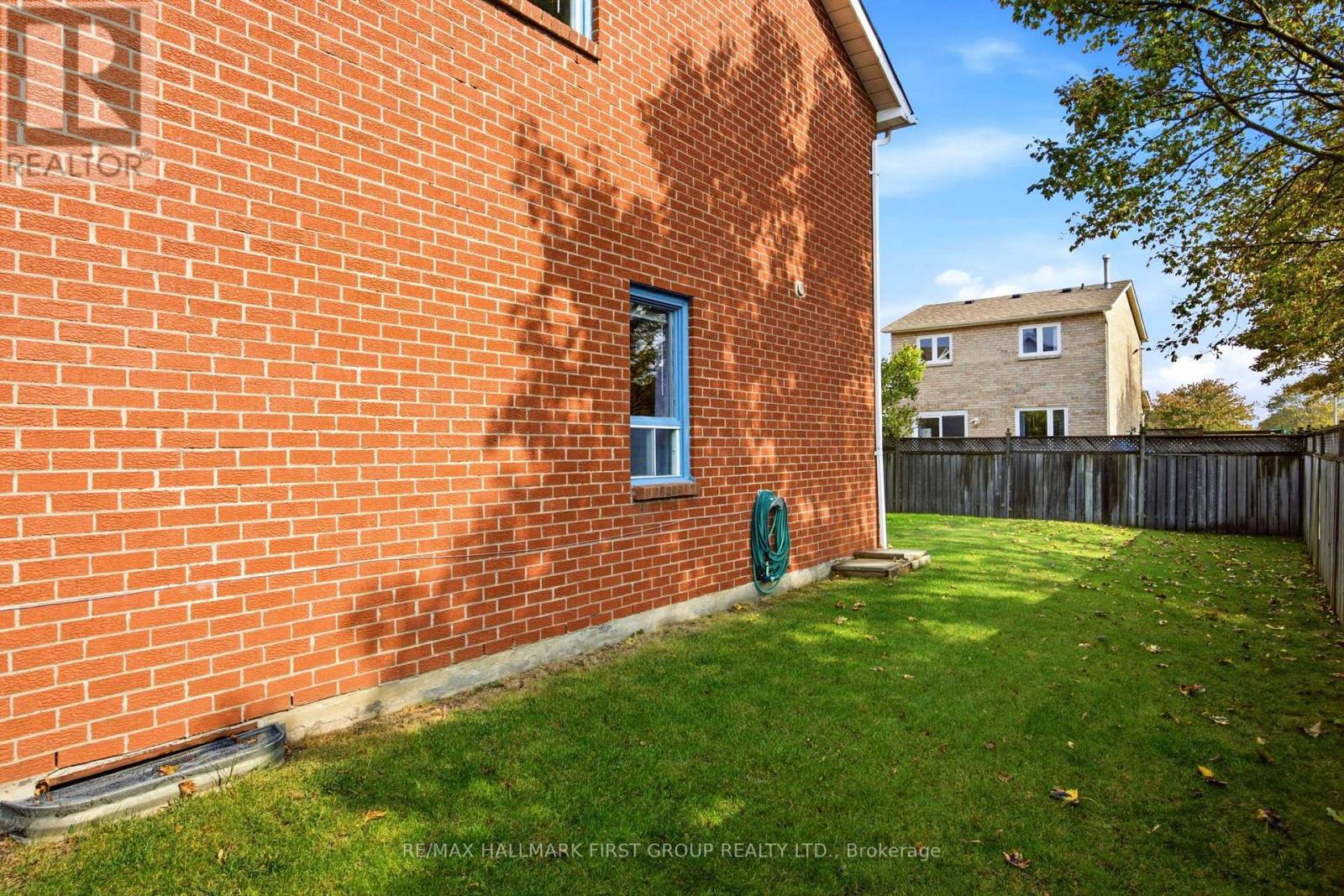 41 Pearce Drive, Ajax, Ontario  L1T 2M6 - Photo 43 - E14033082