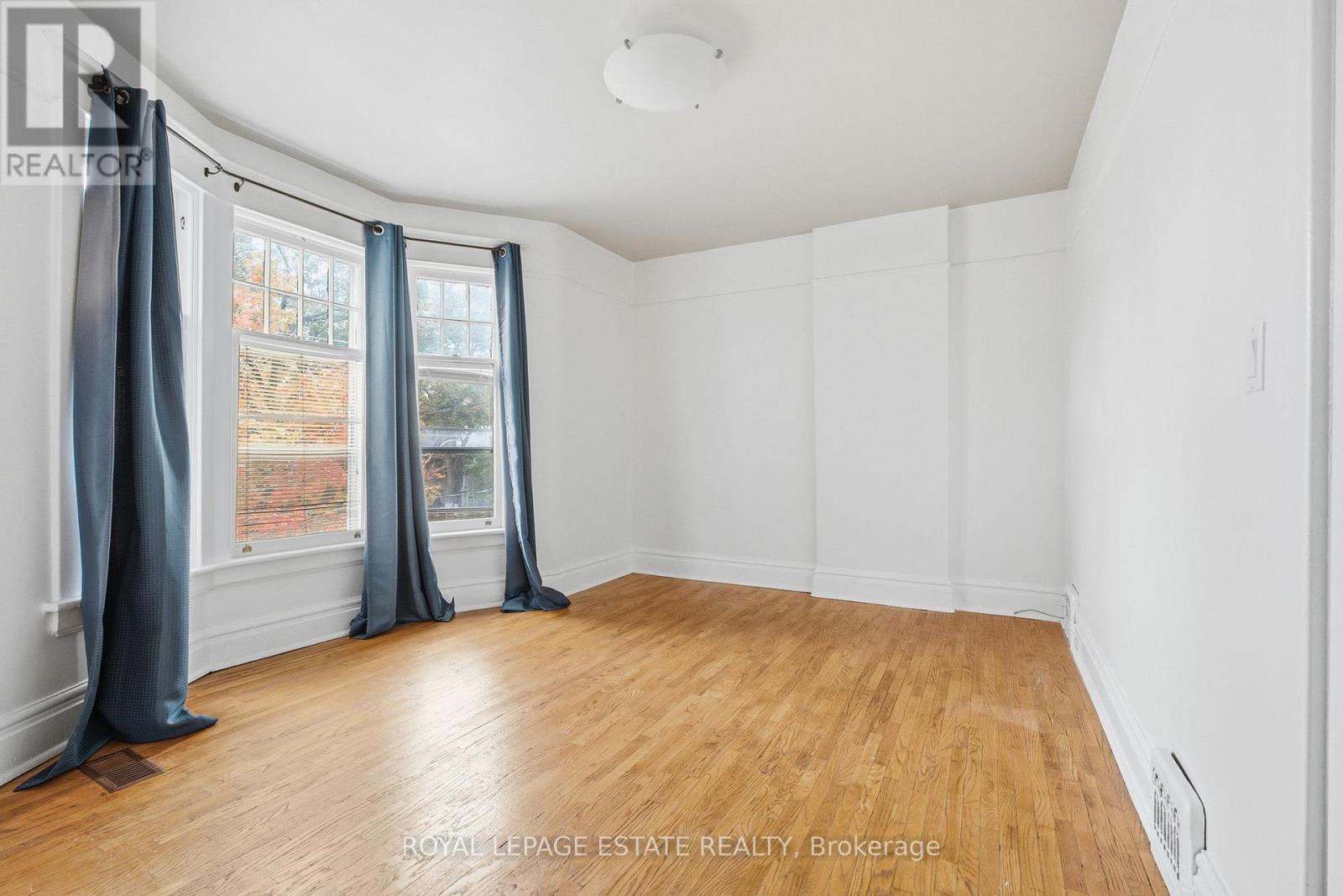 6 Sandford Avenue, Toronto, Ontario  M4L 2E7 - Photo 20 - E14033320