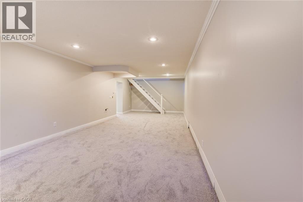 332 Longfellow Drive, Waterloo, Ontario  N2L 2S3 - Photo 28 - 40871318