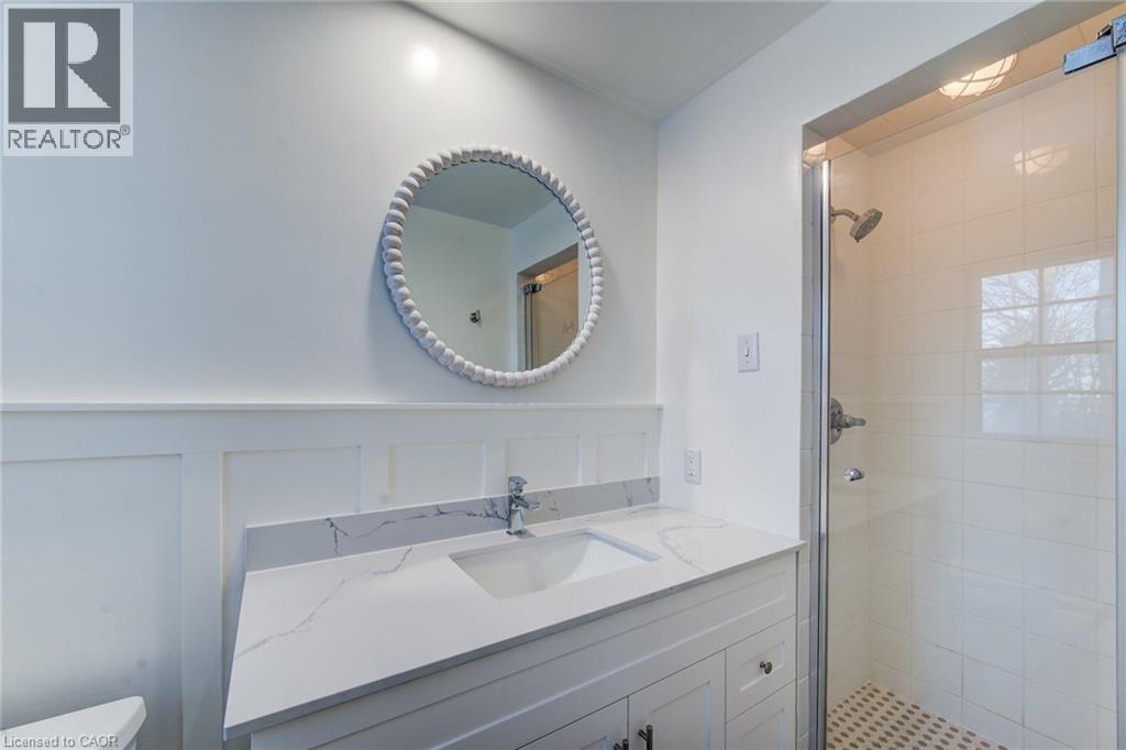 332 Longfellow Drive, Waterloo, Ontario  N2L 2S3 - Photo 18 - 40871318