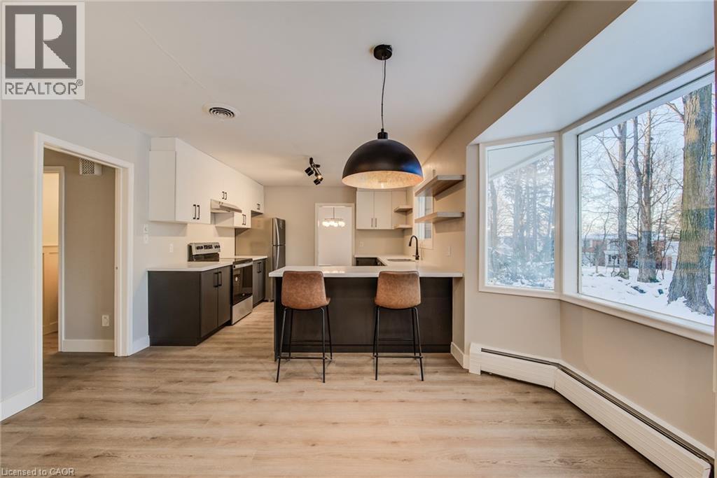 332 Longfellow Drive, Waterloo, Ontario  N2L 2S3 - Photo 6 - 40871318
