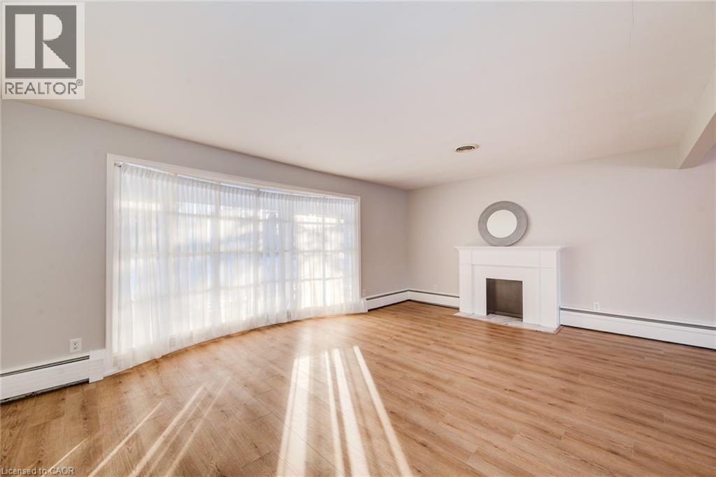 332 Longfellow Drive, Waterloo, Ontario  N2L 2S3 - Photo 11 - 40871318