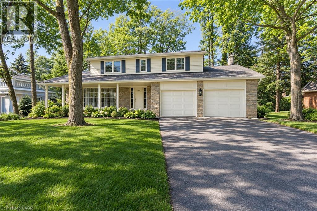 332 Longfellow Drive, Waterloo, Ontario  N2L 2S3 - Photo 1 - 40871318