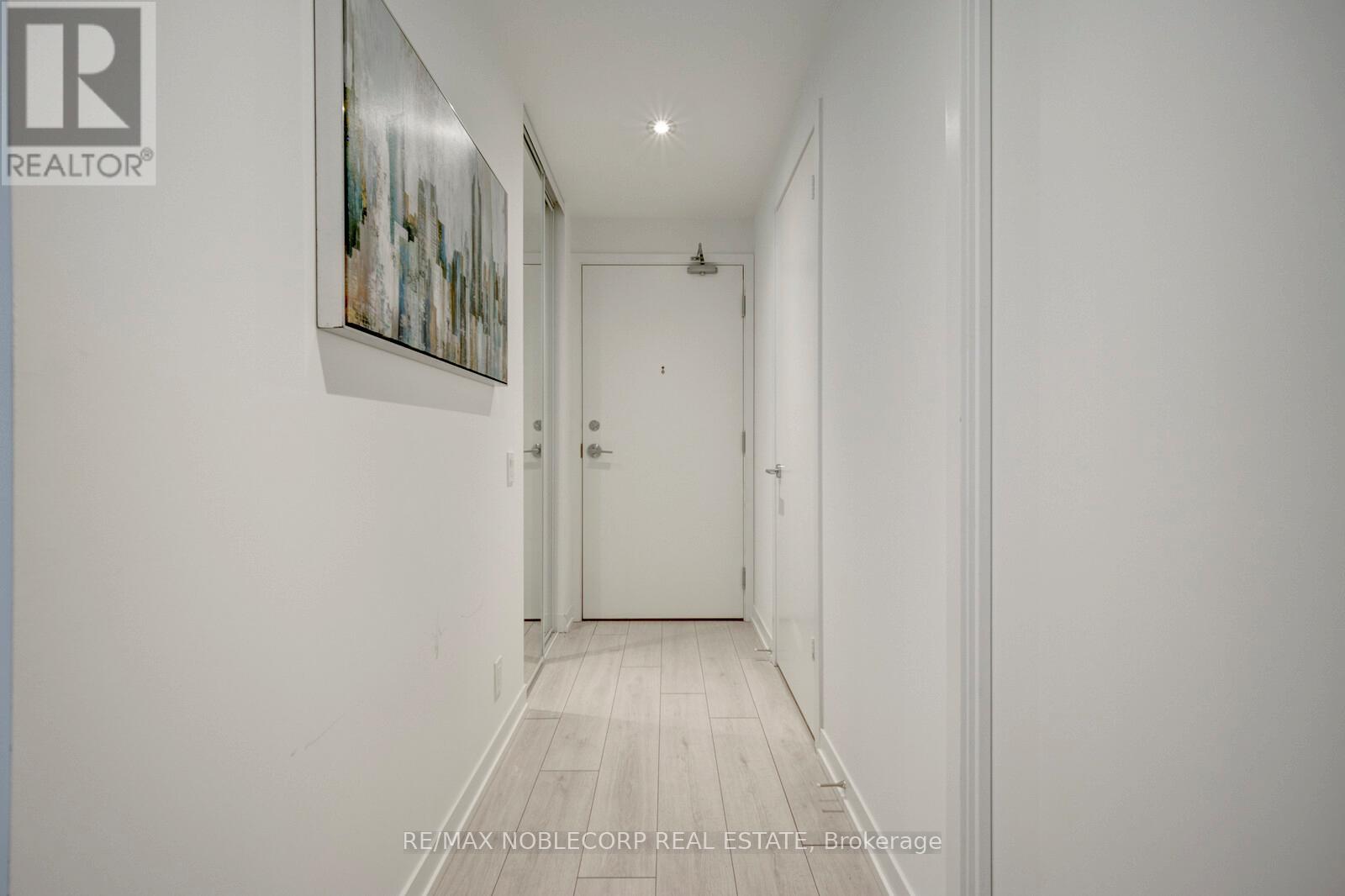 6105 - 898 Portage Parkway, Vaughan, Ontario  L4K 0J6 - Photo 3 - N14033096