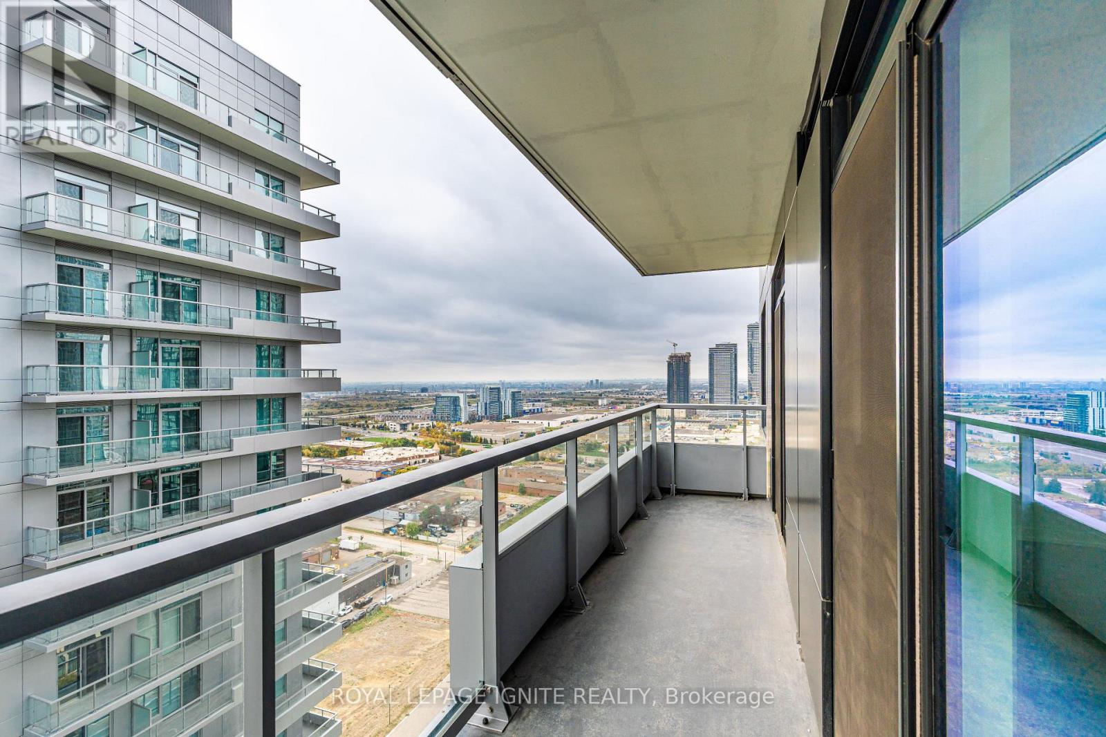2208 - 5 Meadowale Road, Vaughan (Vaughan Corporate Centre), Ontario  L4K 0C7 - Photo 29 - N14033272