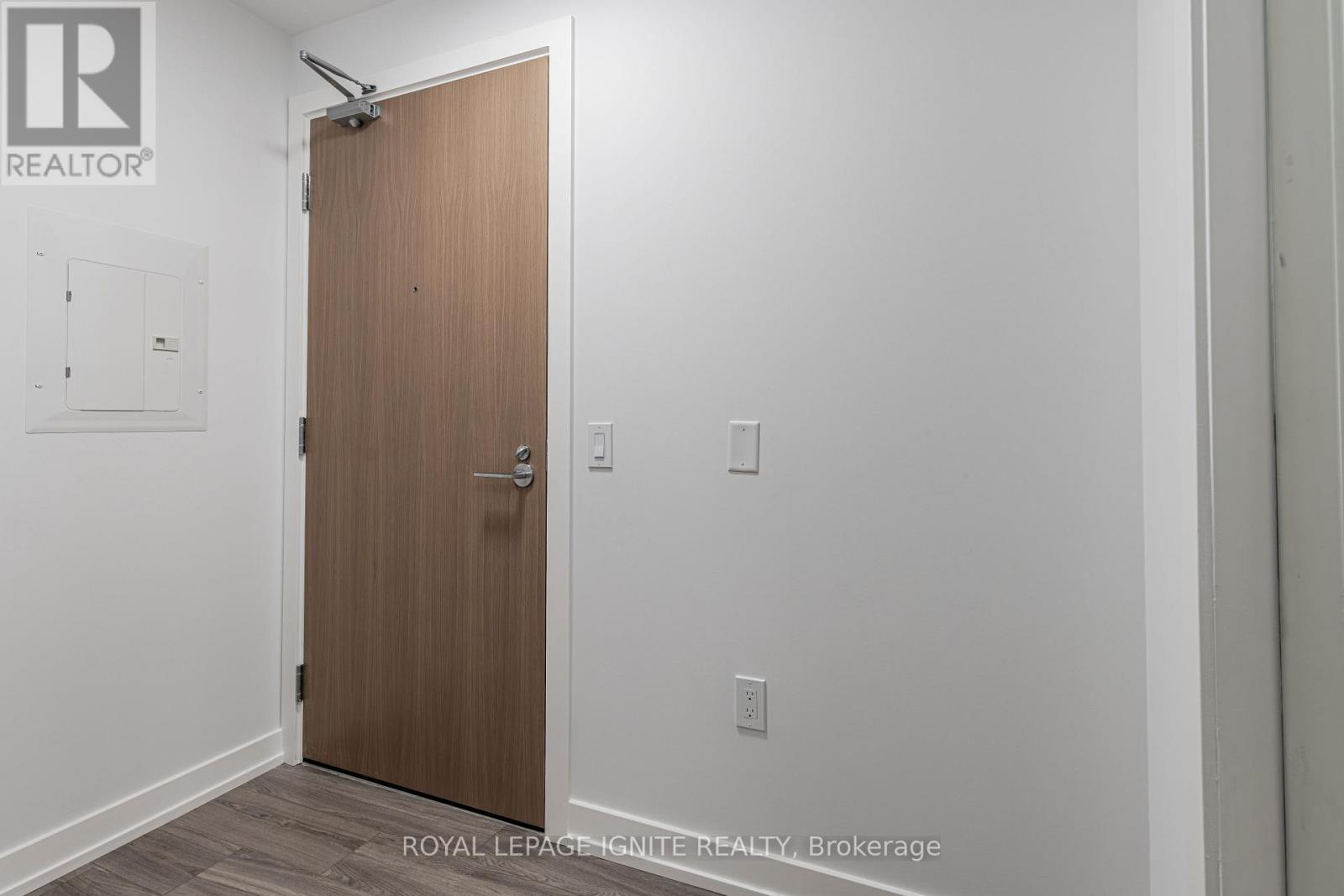 2208 - 5 Meadowale Road, Vaughan (Vaughan Corporate Centre), Ontario  L4K 0C7 - Photo 7 - N14033272