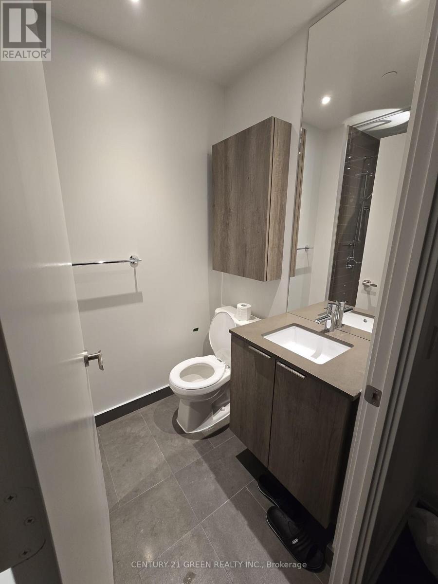 2205 - 448 Burnhamthorpe Road W, Mississauga, Ontario  L5B 0R4 - Photo 15 - W14033050