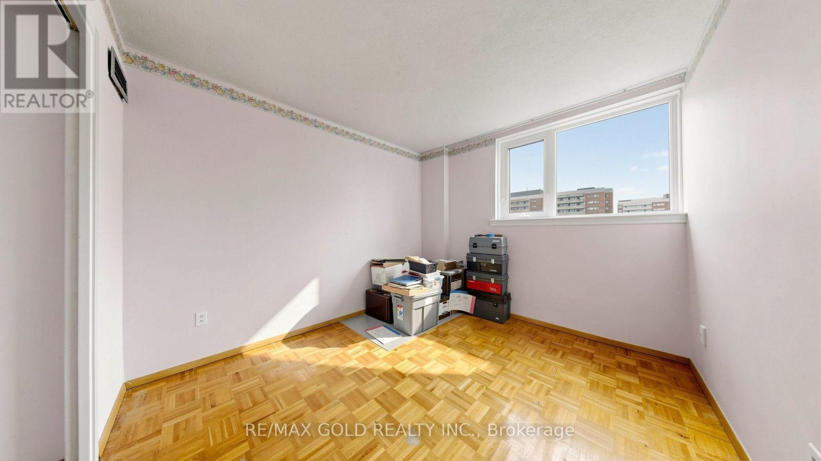 1504 - 270 Scarlett Road, Toronto, Ontario  M6N 4X5 - Photo 35 - W14033078