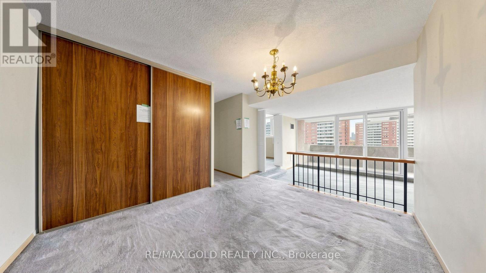 1504 - 270 Scarlett Road, Toronto, Ontario  M6N 4X5 - Photo 9 - W14033078