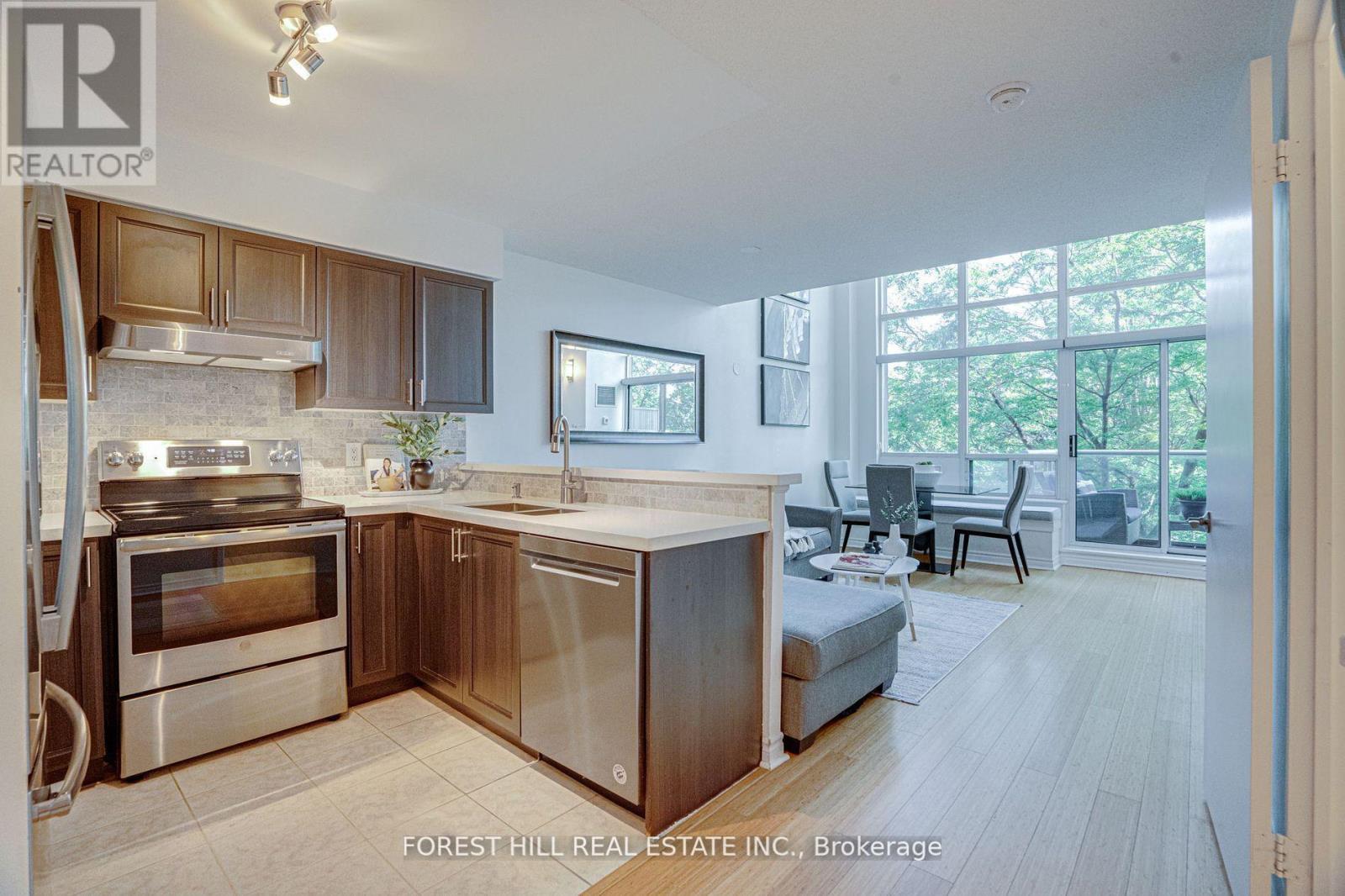 212 - 200 MANITOBA STREET, Toronto, Ontario