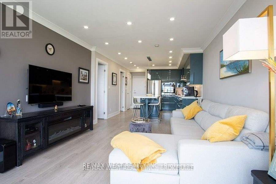 Nph7 - 2261 Lake Shore Boulevard W, Toronto, Ontario  M8V 3X1 - Photo 17 - W14033132